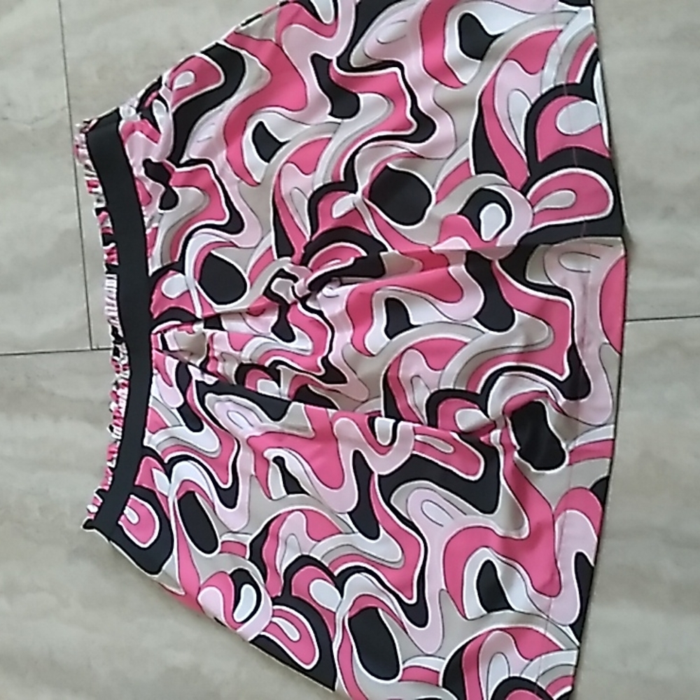 Fairway and Greene Size 8 Skirt